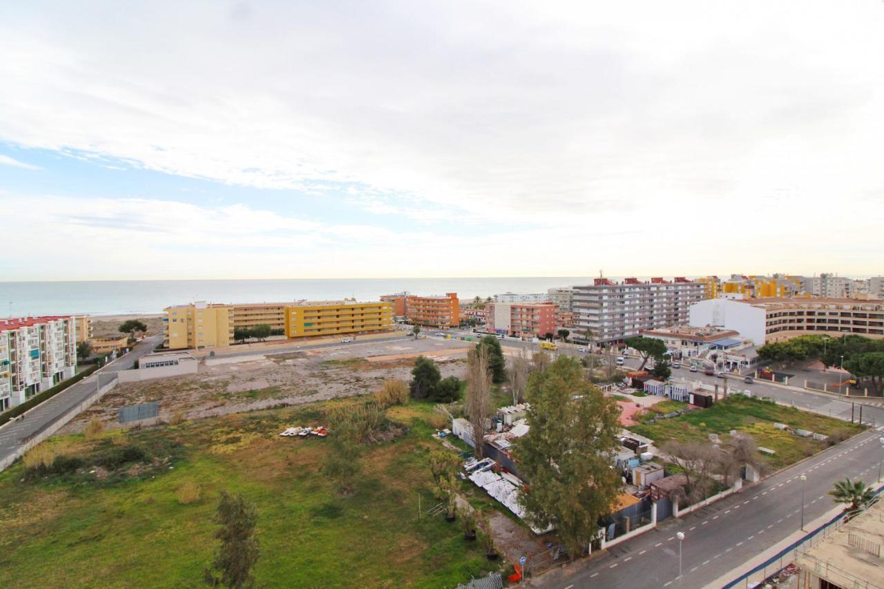 Global Properties, Apartamento en urbanización Brezo Nova Canet Valência Exterior foto