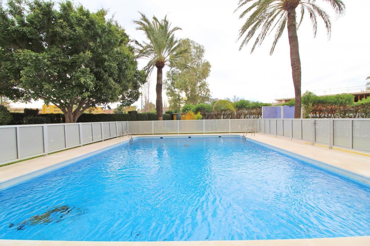 Global Properties, Apartamento en urbanización Brezo Nova Canet Valência Exterior foto